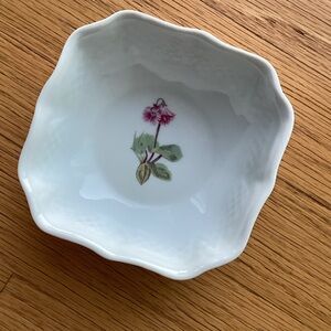 Vintage Lourioux Porcelain Wildflower Bowl